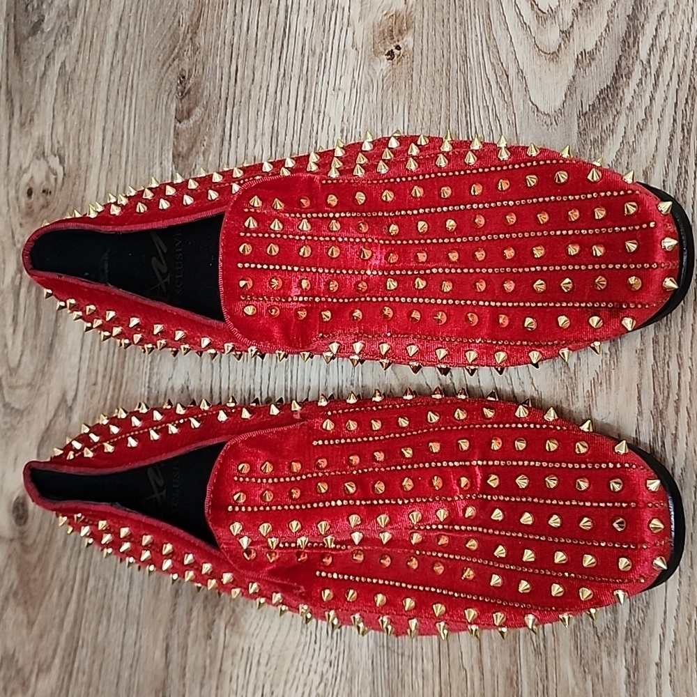 After Midnight Mens Harvie AM Exclusive Smoker Red Velvet Gold Spike Studs Shoes - Picture 2 of 11